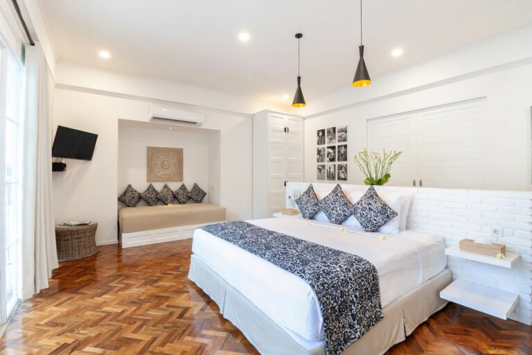 one bedrom luxury villa in bali