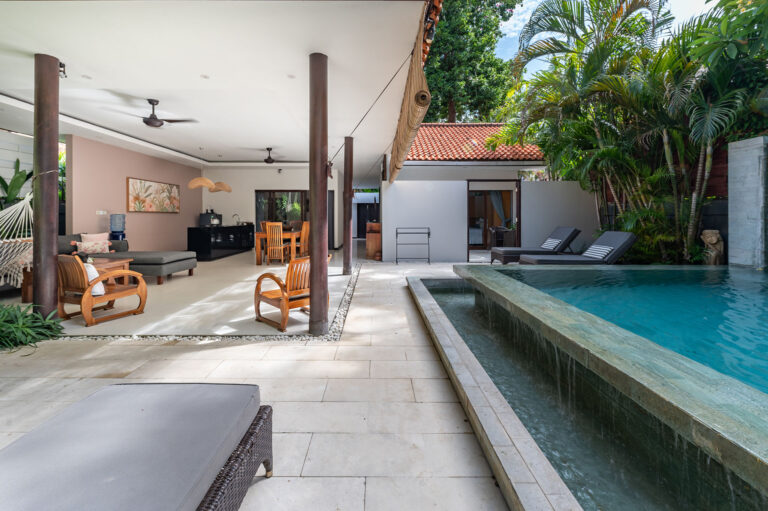 deluxe 2 bedroom villa with pool